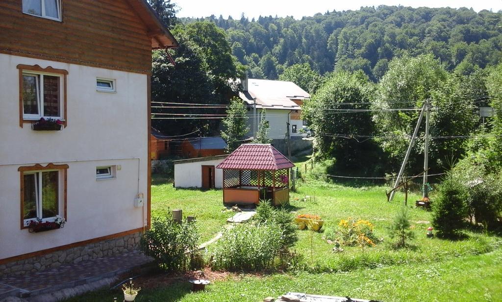 U Pana Ivana Yaremche Exterior foto